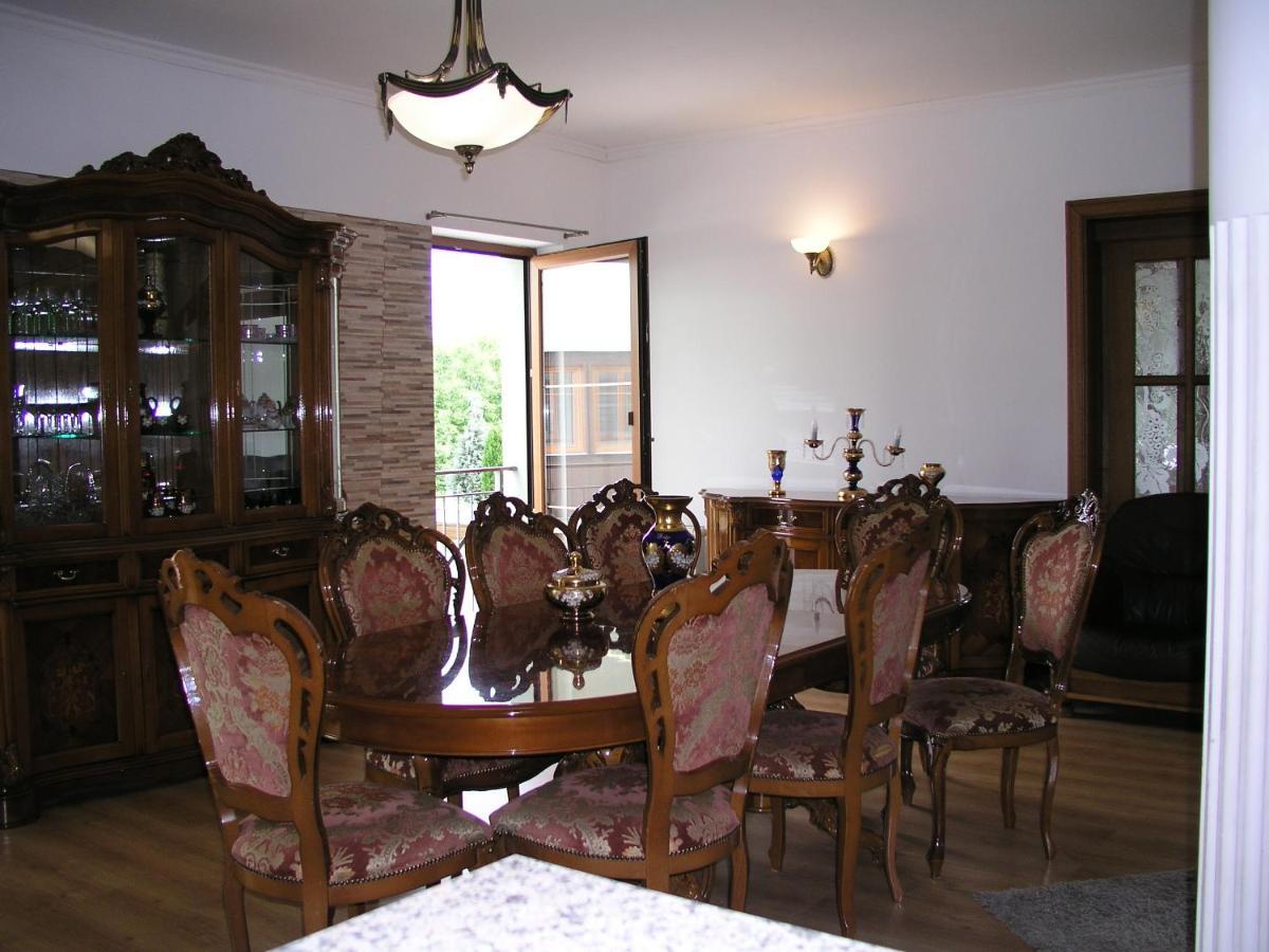 Villa Vlasta Karlsbad Exteriör bild